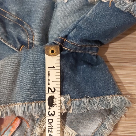 Distressed Denim Shorts by Romeo & Juliet Couture - Picture 5 of 13